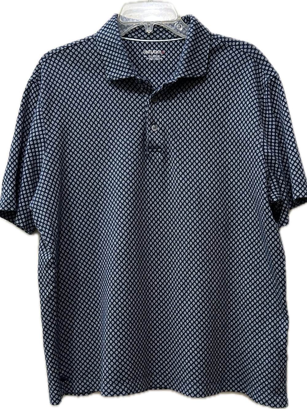 Untuckit Polo shirt excellent condition, navy with white print, size XL